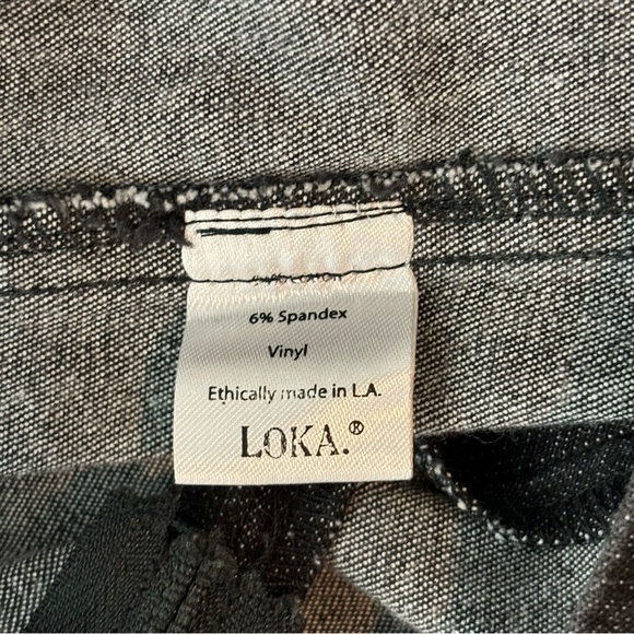 Rare LOKA brand black denim mini skirt - Picture 5 of 5